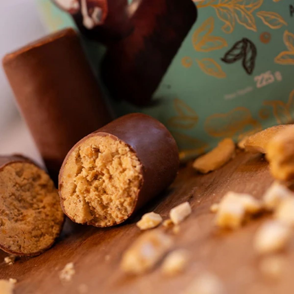 Paçoca de Castanha de Caju Amendoim e Coco com Chocolate Linha Stevia Haoma | 225g